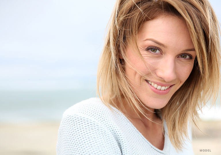 Eyelid Lift Model